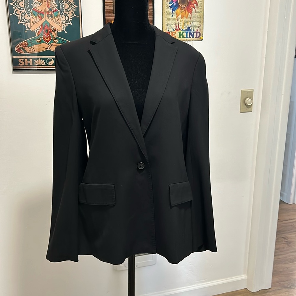Wilfred from Aritzia blazer - NEVER WORN!